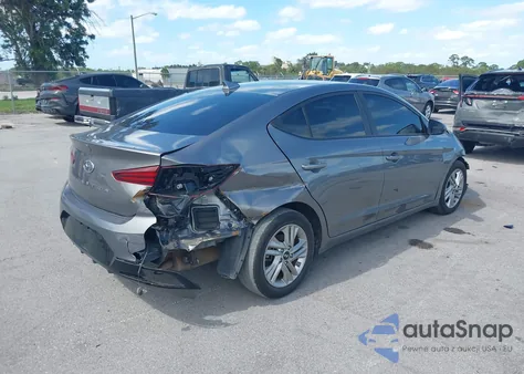 2020 Hyundai Elantra Sel z USA, uszkodzony, nr VIN 5NPD84LF1LH534861